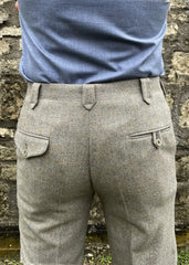 Double Arc Yoke Suit
