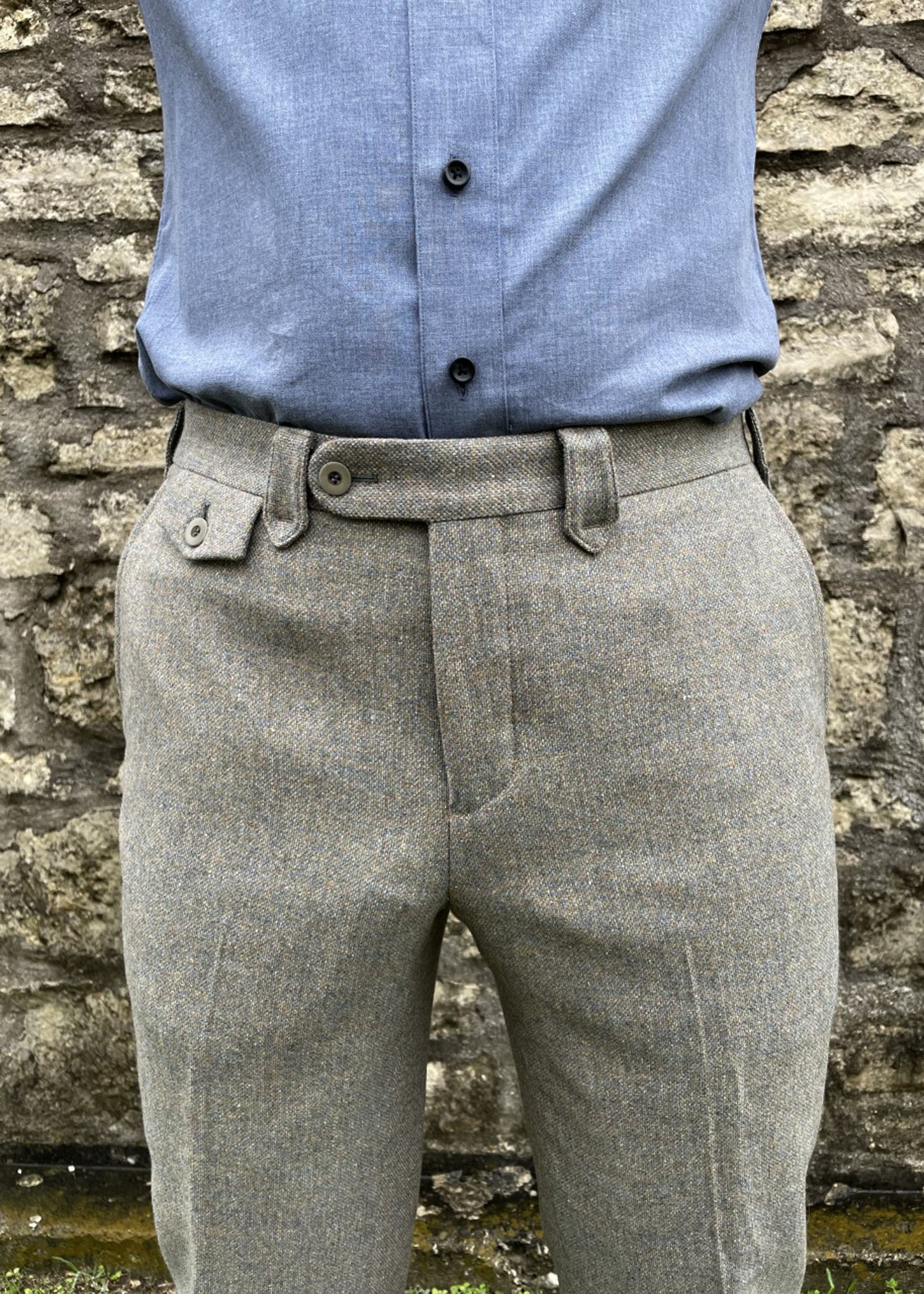 Double Arc Yoke Suit