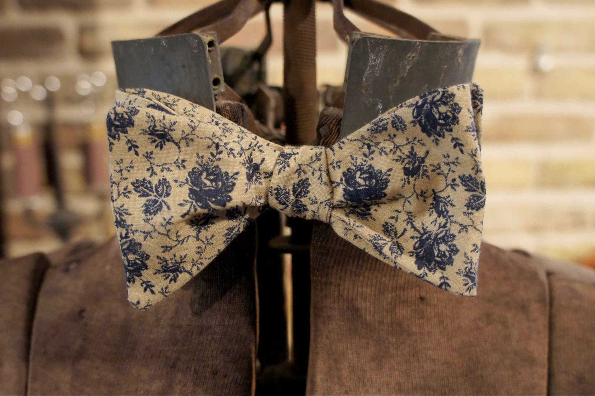 Antique White Blue Floral - Edwardian 1920's 1930's dandy cotton bowtie BYBT-HL01 1 - Bykowski Tailor & Garb