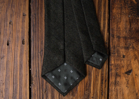 Hunter Green Herringbone Tweed Necktie