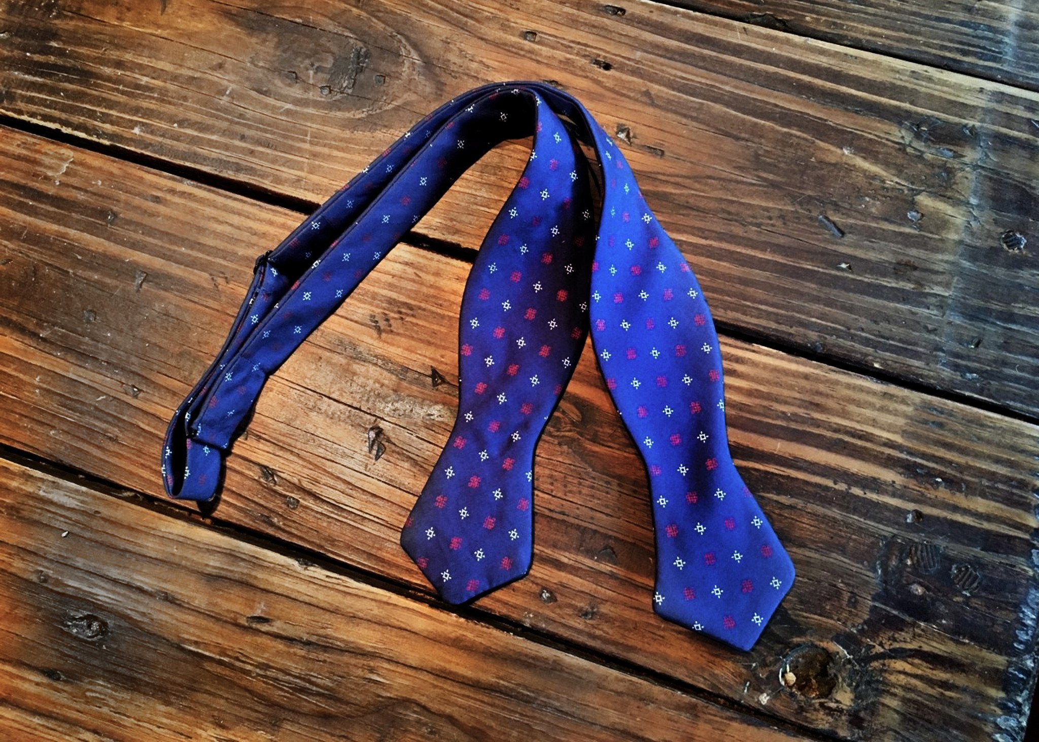 Navy Red White Shapes Bowtie