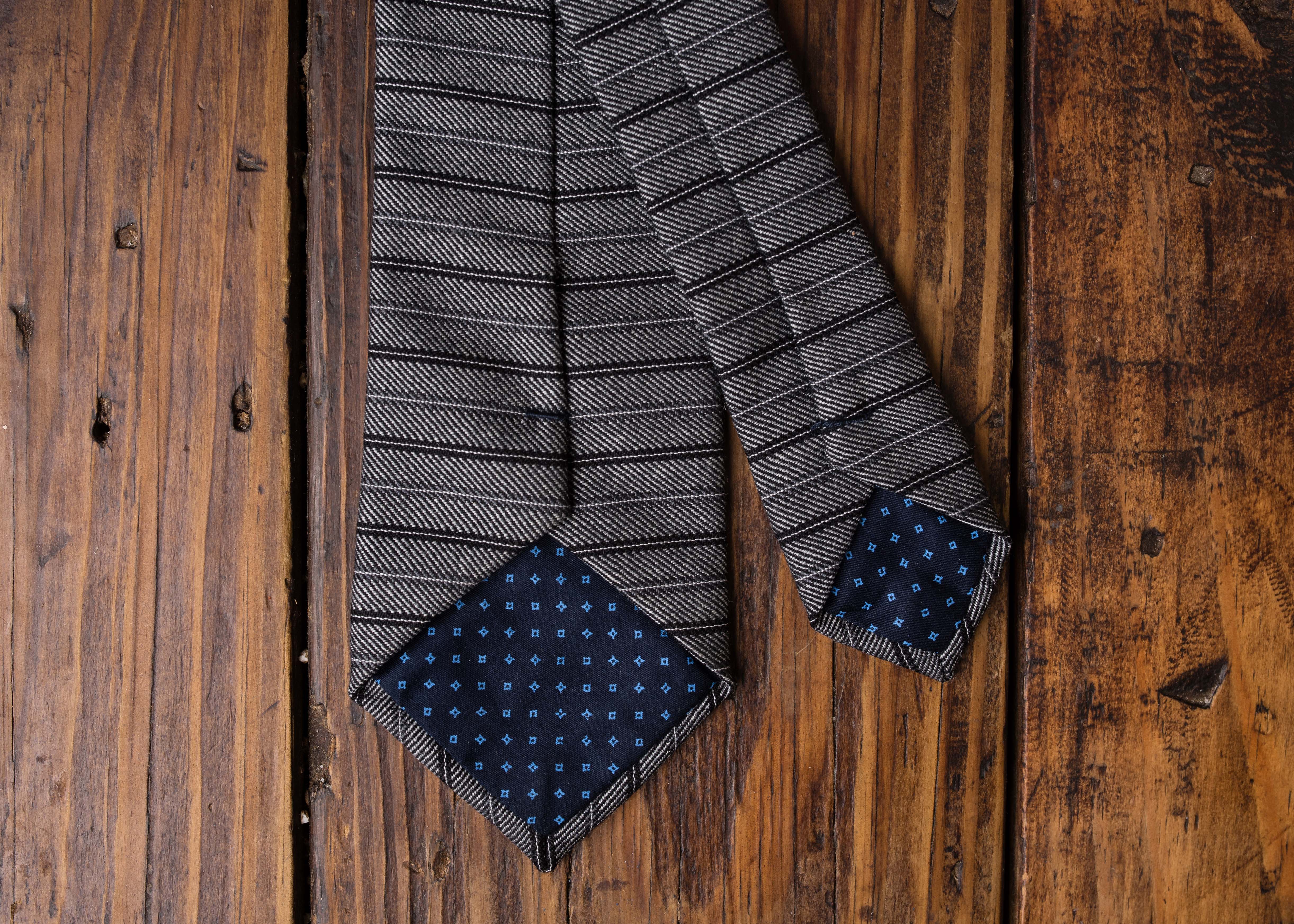 Grey Black Stripe Necktie